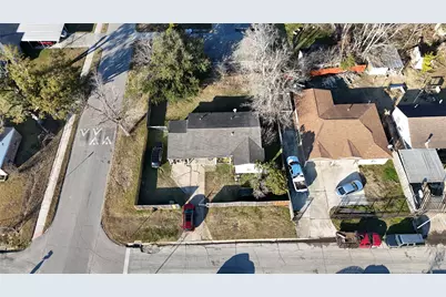 5103 Willow Glen Drive, Houston, TX 77033 - Photo 24