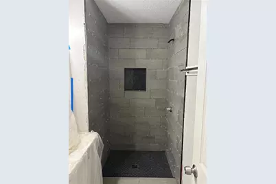 1230 Shadowdale Drive #17, Houston, TX 77043 - Photo 10