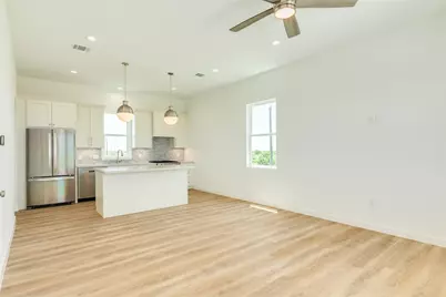 3611 W Jean St, Galveston, TX 77554 - Photo 8