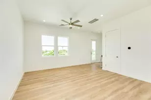 3611 W Jean St, Galveston, TX 77554 - Photo 14