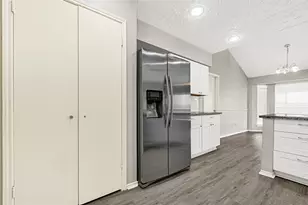 502 N Rock Dr, Houston, TX 77073 - Photo 6