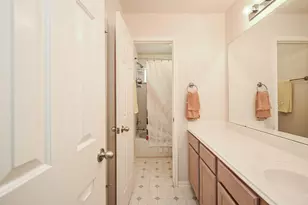 5123 Redemption Cir, Houston, TX 77018 - Photo 16