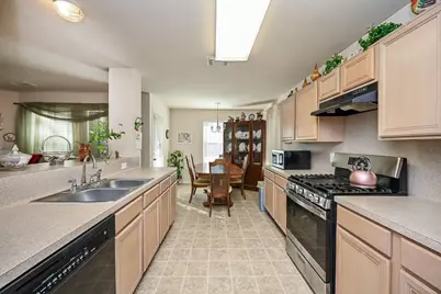 5123 Redemption Circle, Houston, TX 77018 - Photo 6