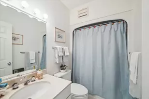 1401 E Beach Dr, Galveston, TX 77550 - Photo 6