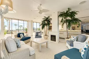 1401 E Beach Dr, Galveston, TX 77550 - Photo 18