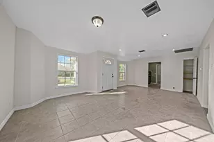 6911 Sherwood Dr, Houston, TX 77021 - Photo 8