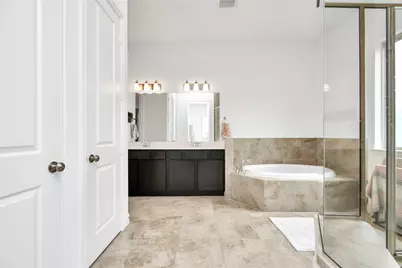 11012 Mikula Drive, Houston, TX 77043 - Photo 22