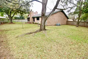 3146 Wagon Trail Dr, Sugar Land, TX 77479 - Photo 14