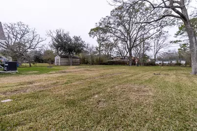 510 Bluebonnet Drive, La Marque, TX 77568 - Photo 14