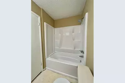 1510 N Avenue Q, Freeport, TX 77541 - Photo 12
