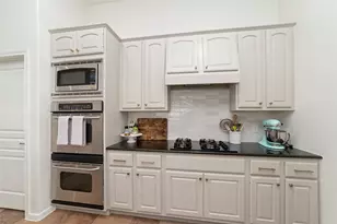22610 Two Lakes Dr, Tomball, TX 77375 - Photo 12