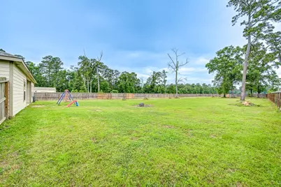 9850 Hunter Springs Drive, Conroe, TX 77306 - Photo 38