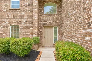 10855 Sunflower Dr, Willis, TX 77318 - Photo 4