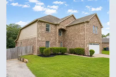 10855 Sunflower Drive, Willis, TX 77318 - Photo 2