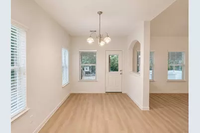 10855 Sunflower Drive, Willis, TX 77318 - Photo 16