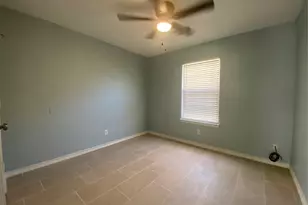 10662 Royal York Dr, Conroe, TX 77303 - Photo 4