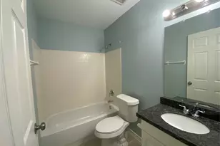 10662 Royal York Dr, Conroe, TX 77303 - Photo 8