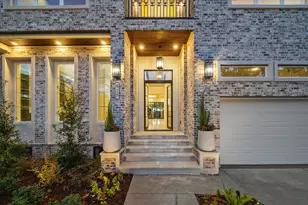 915 Wildwood Ln, Bellaire, TX 77401 - Photo 2