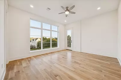915 Wildwood Lane, Bellaire, TX 77401 - Photo 20