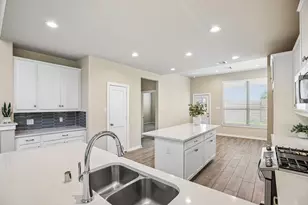31122 Balsam Hawk Ln, Hockley, TX 77447 - Photo 2