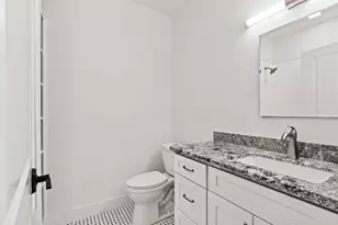 2102 Mechanic St, Galveston, TX 77550 - Photo 18