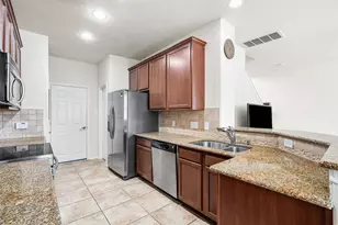 267 Bloomhill Pl, Magnolia, TX 77354 - Photo 6