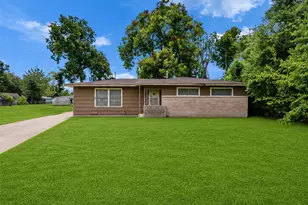 26 Harkness St, Houston, TX 77076 - Photo 2