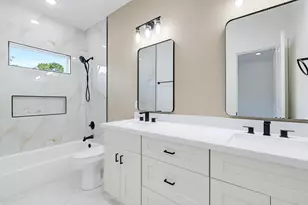 9119 Henrietta St, Houston, TX 77088 - Photo 20