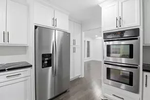 2823 W Pebble Beach Dr, Missouri City, TX 77459 - Photo 12