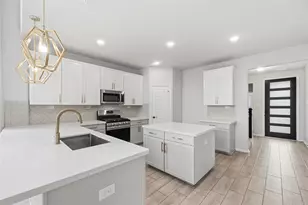 19414 Shady Hike Ln, Cypress, TX 77433 - Photo 4