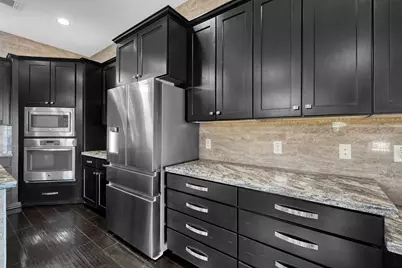 828 Lake View Drive, Montgomery, TX 77356 - Photo 14