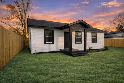 9306 Grady Street, Houston, TX 77016 - Photo 1