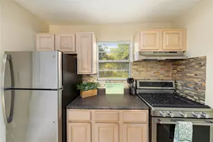 2308 Lucas St, Houston, TX 77026 - Photo 6