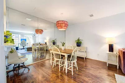 939 Wax Myrtle Lane, Houston, TX 77079 - Photo 6