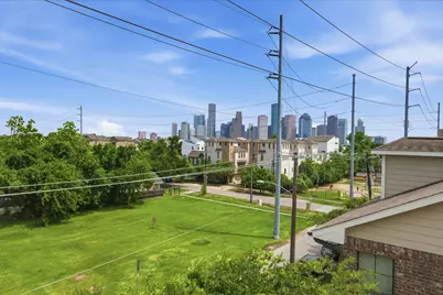 2110 Shearn Street #16, Houston, TX 77007 - Photo 26