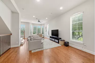 2110 Shearn Street #16, Houston, TX 77007 - Photo 4