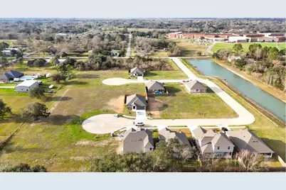 15830 Red Maple Lane, Santa Fe, TX 77517 - Photo 2