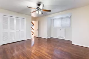 417 White Wing Ln, Houston, TX 77079 - Photo 18
