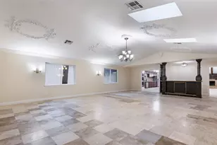 417 White Wing Ln, Houston, TX 77079 - Photo 10