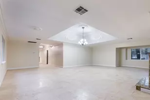 417 White Wing Ln, Houston, TX 77079 - Photo 8