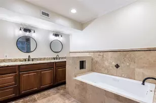 417 White Wing Ln, Houston, TX 77079 - Photo 14