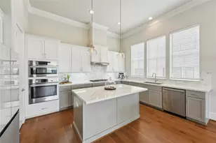 10756 Craighead Dr, Houston, TX 77025 - Photo 10