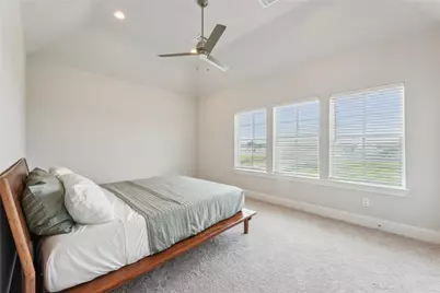 10756 Craighead Drive, Houston, TX 77025 - Photo 14