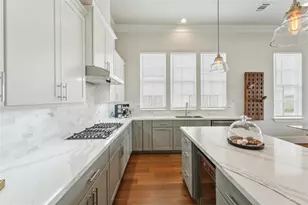 10756 Craighead Dr, Houston, TX 77025 - Photo 6