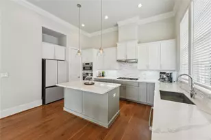 10756 Craighead Dr, Houston, TX 77025 - Photo 8