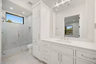14106 Heatherfield Dr, Houston, TX 77079 - Photo 42