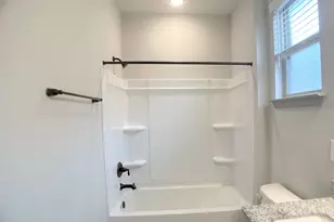 8656 Hollyoaks Creek Ln, Houston, TX 77063 - Photo 20
