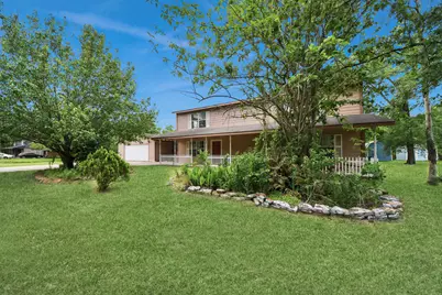 17106 Moss Oaks Drive, Conroe, TX 77385 - Photo 2