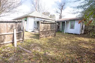 8808 Leander St, Houston, TX 77012 - Photo 8