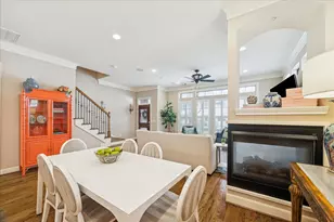 38 Riva Row, The Woodlands, TX 77380 - Photo 8